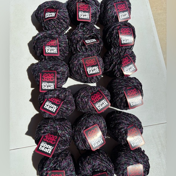 Multicolor Yarn Bundle - Picture 4 of 9